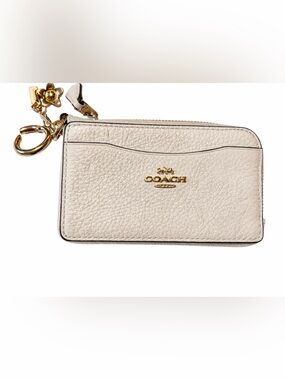 Coach Pebbled Leather Zip Card Case / Mini Wallet – Chalk Cream + Floral Charm